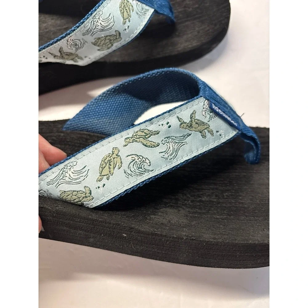 Tidewater Sandals Ocean Legends turtle flip flops (Sz. 9) - Picture 8 of 11